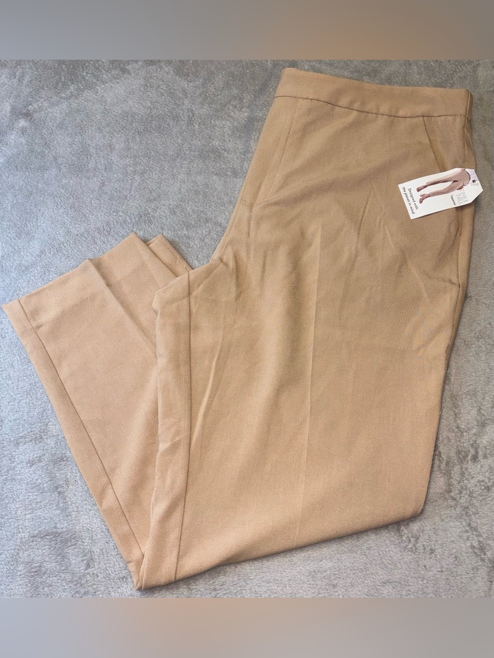Time and Tru Women’s Dress Pants Tapered Size XXL (20) Tan Color NWT